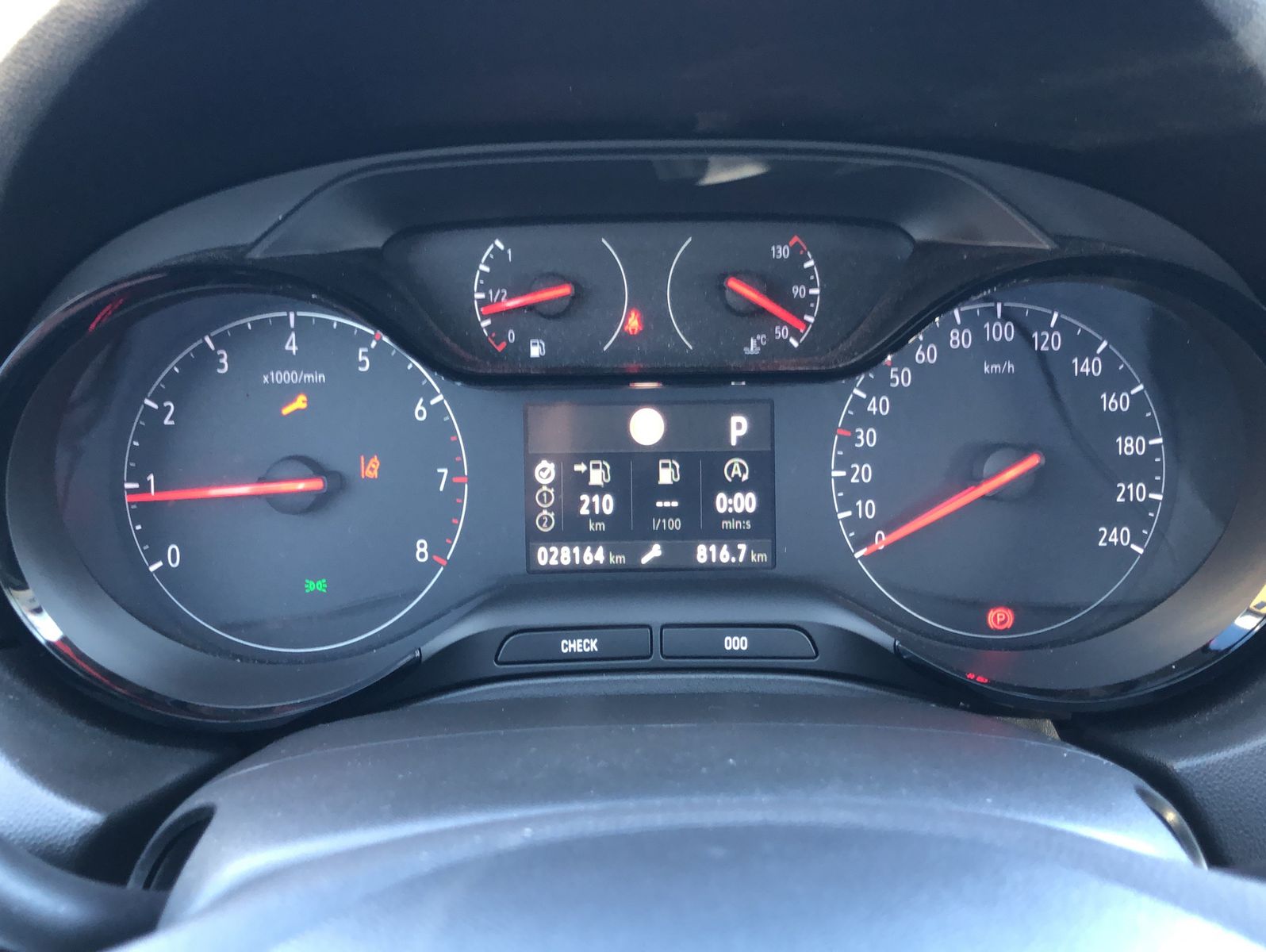Fahrzeugabbildung Opel Grandland Edition