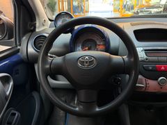 TOYOTA Aygo AYGO Blue|ABS|Servo|Klimaanlage|Allwetter