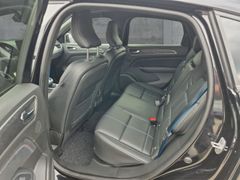 Fahrzeugabbildung Arkana Esprit Alpine Mild Hybrid 140 EDC Schiebe