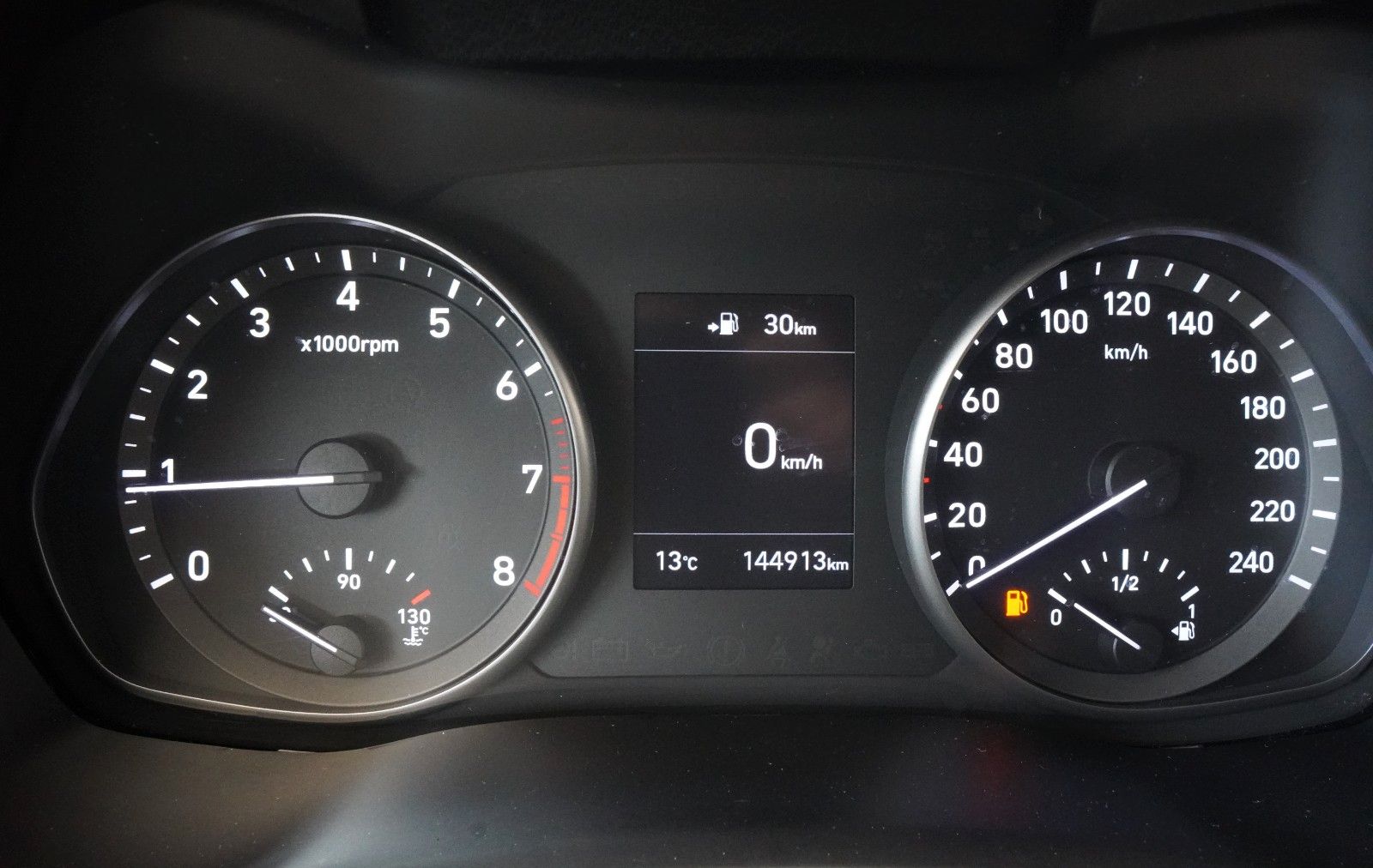 Fahrzeugabbildung Hyundai i30 cw Family *Shz*8-fach*HU Neu*
