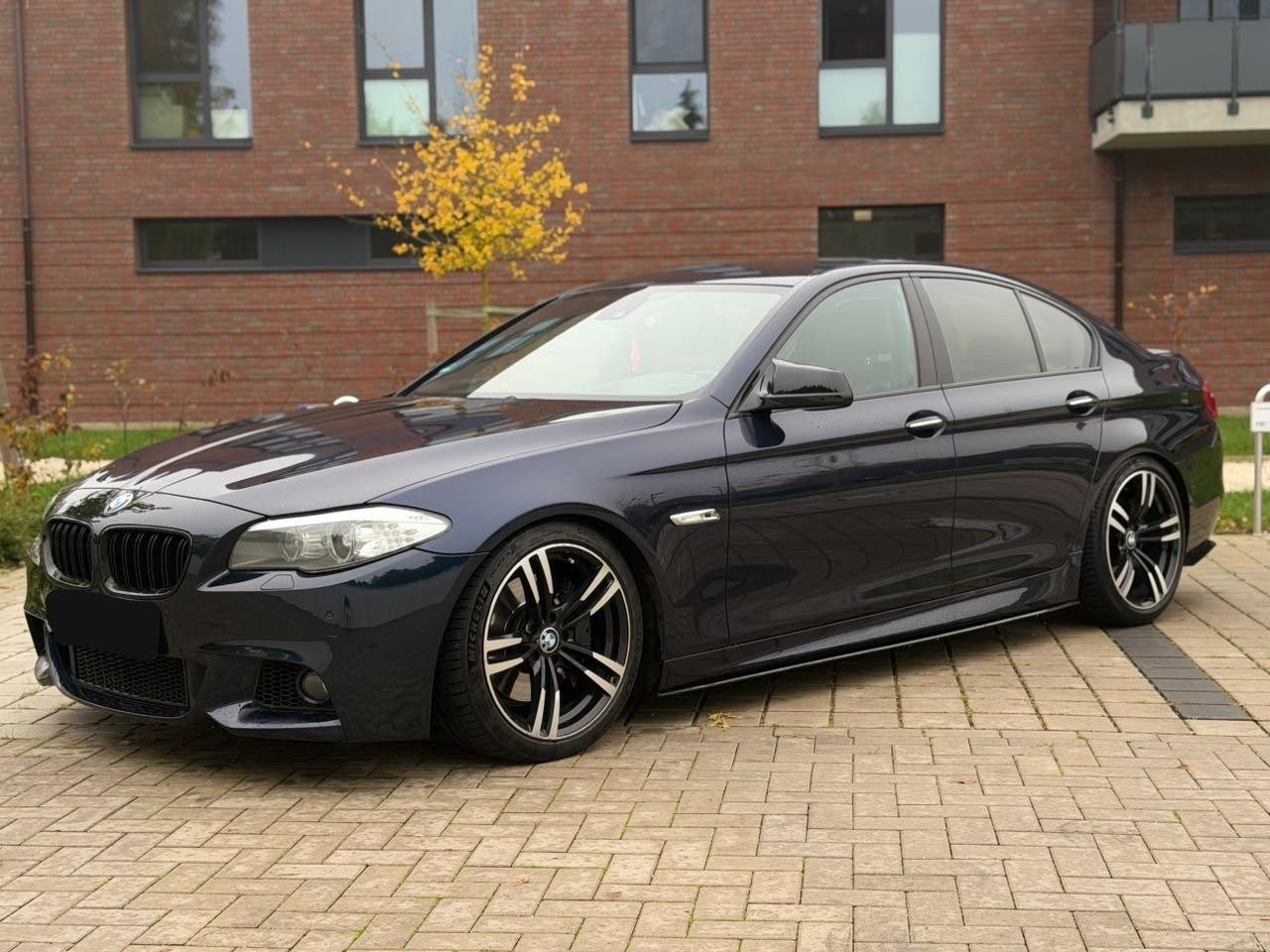 BMW 525