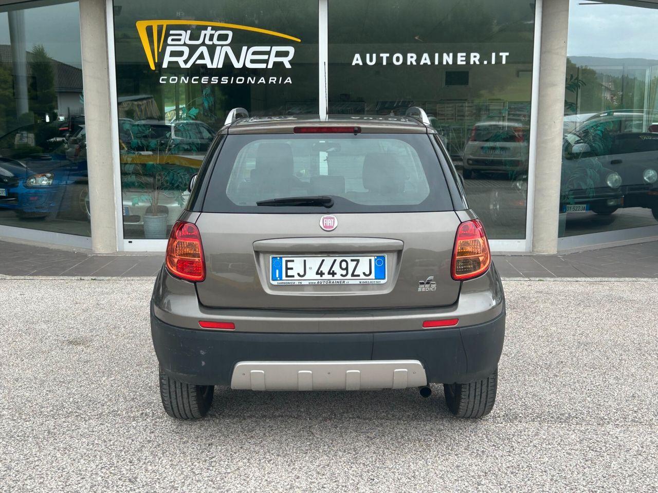 Fiat Sedici 2011 — interior