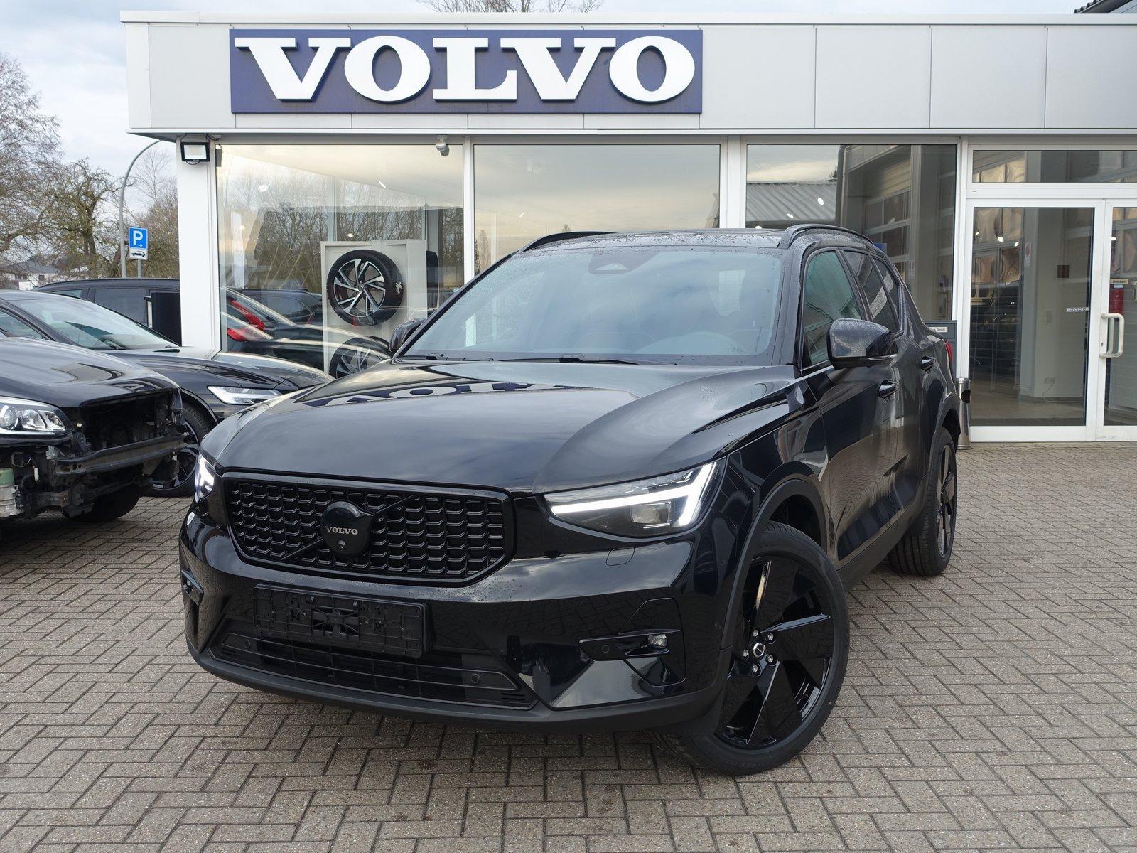 Volvo XC40 Black Edition Ultra B3 Mild hybrid/Pano/AHK