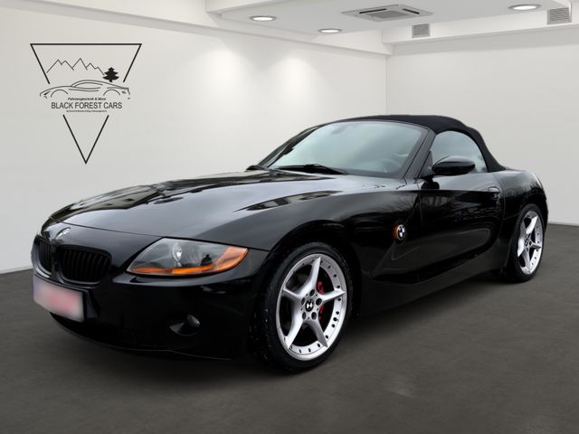 BMW Z4 Baureihe Z4 Roadster 2.2i Sportpaket