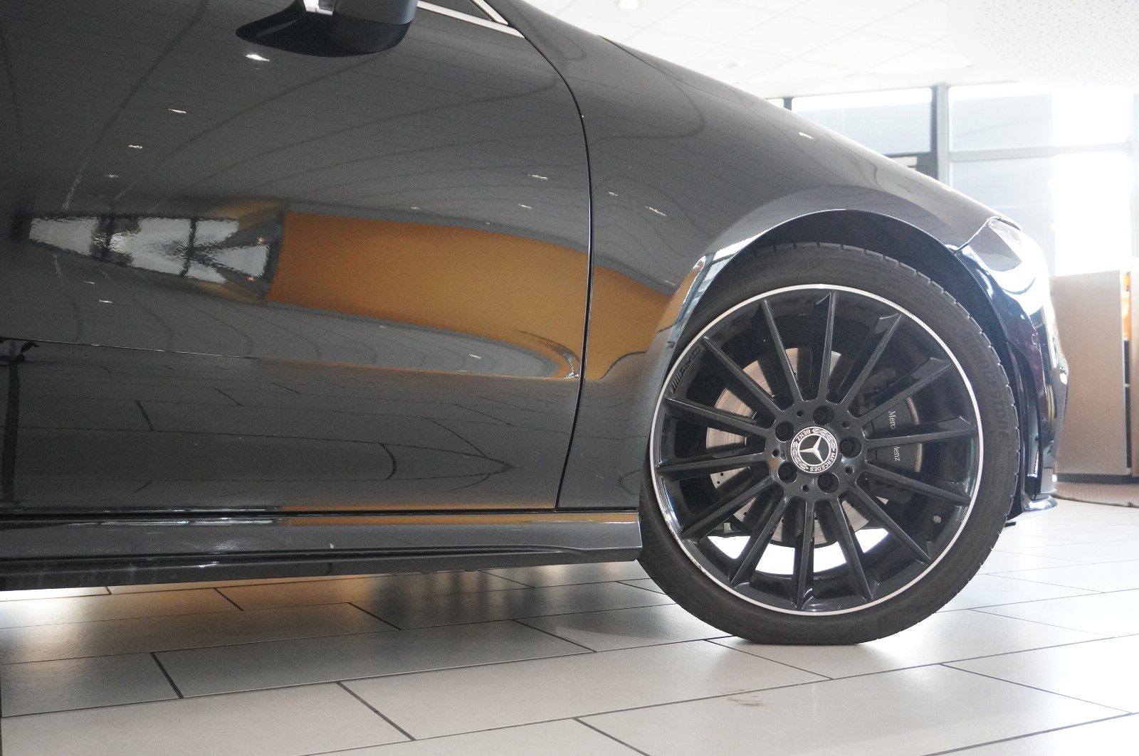 Fahrzeugabbildung Mercedes-Benz CLA SB 200 AMG LINE 7G-DCT NAVI/LED/KAMERA/DAB+