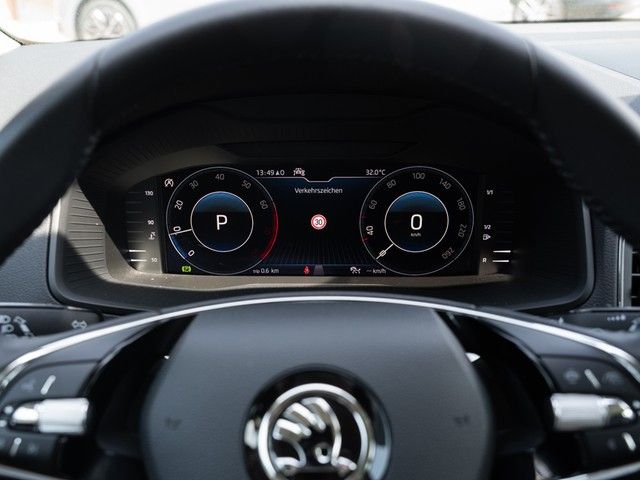 Karoq 1.5 TSI Clever DSG NAVI+RFK+WINTER