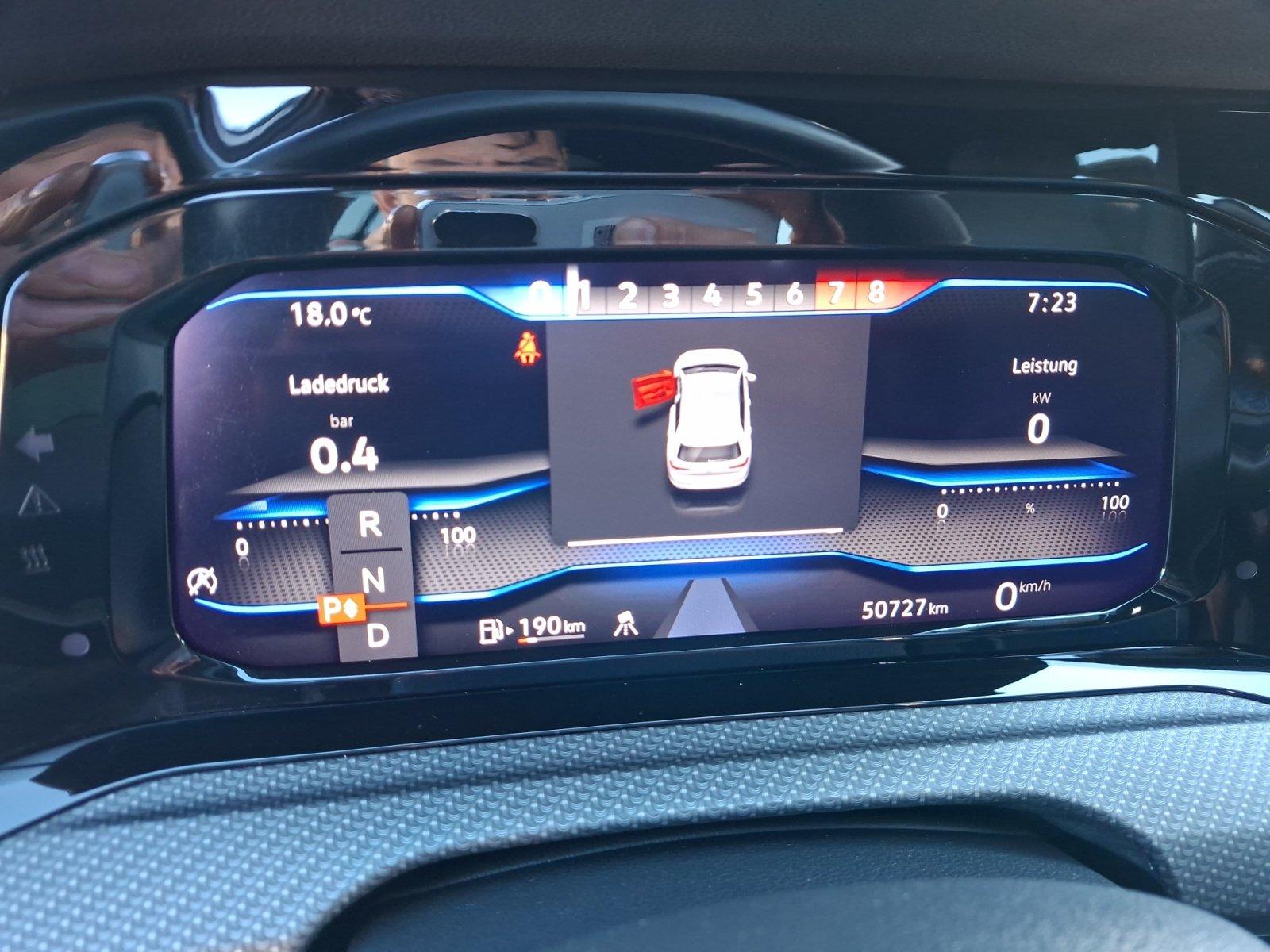 Volkswagen Golf VIII R 2.0 TSI 4Motion 270km/h Matrix Navi, миниатюра 12