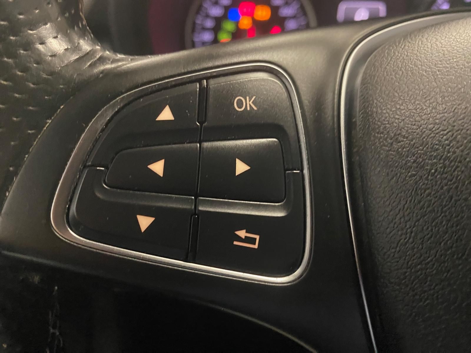 Fahrzeugabbildung Mercedes-Benz B 220 Urban+NAVI+AHK+ALLRAD+KAMERA+18"+DCT+