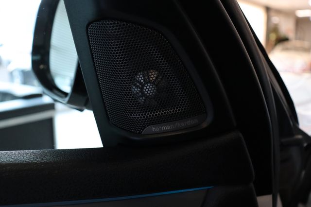 Fahrzeugabbildung BMW X5 xDrive 30 d M-Sportpaket|H/K|ACC|LED|H-UP|