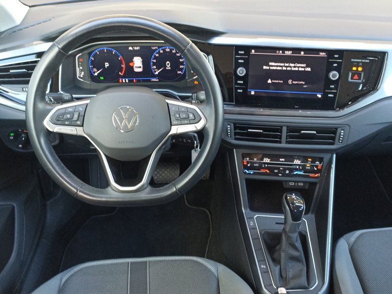 Fahrzeugabbildung Volkswagen Polo 1.0 TSI Style DSG