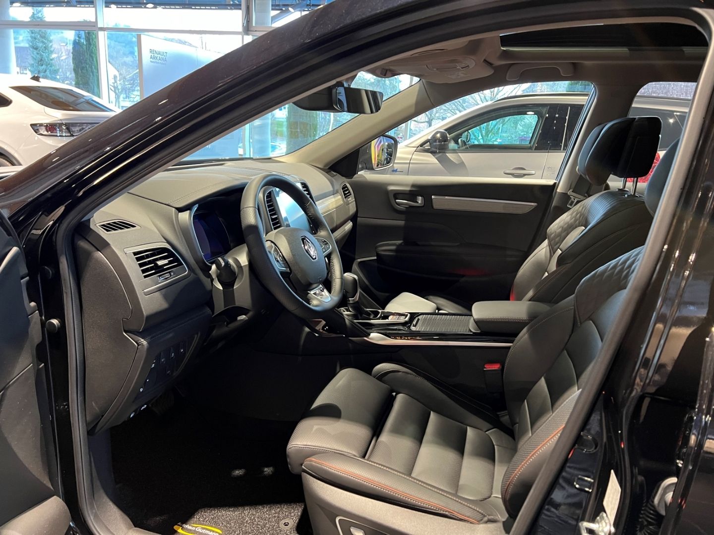 Fahrzeugabbildung Renault Koleos Initiale Paris 4x4 2.0 BLUE dCi 185 AHK A