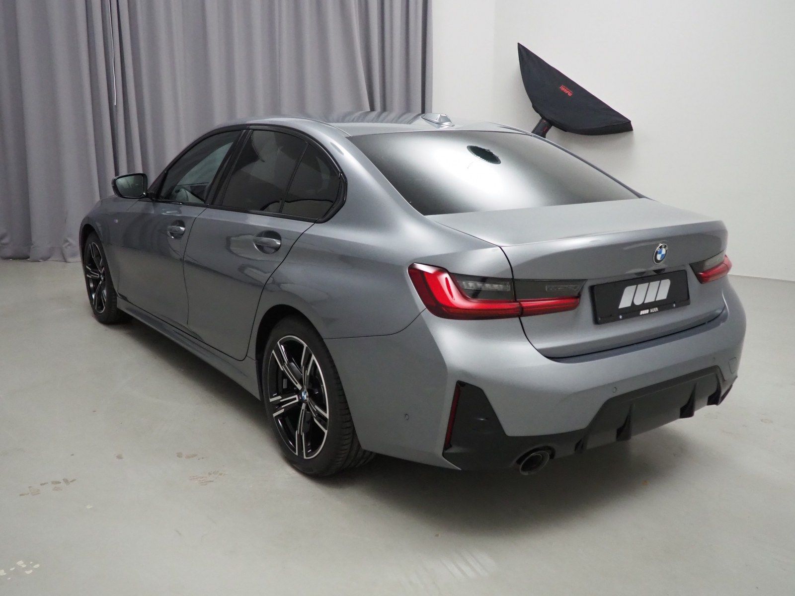 BMW 320D XDRIVE M-Sport Navi imagem 3