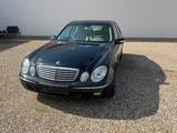 Mercedes-Benz Mercedes  E Klasse CDI 220 - Mercedes-Benz 220 in Köln