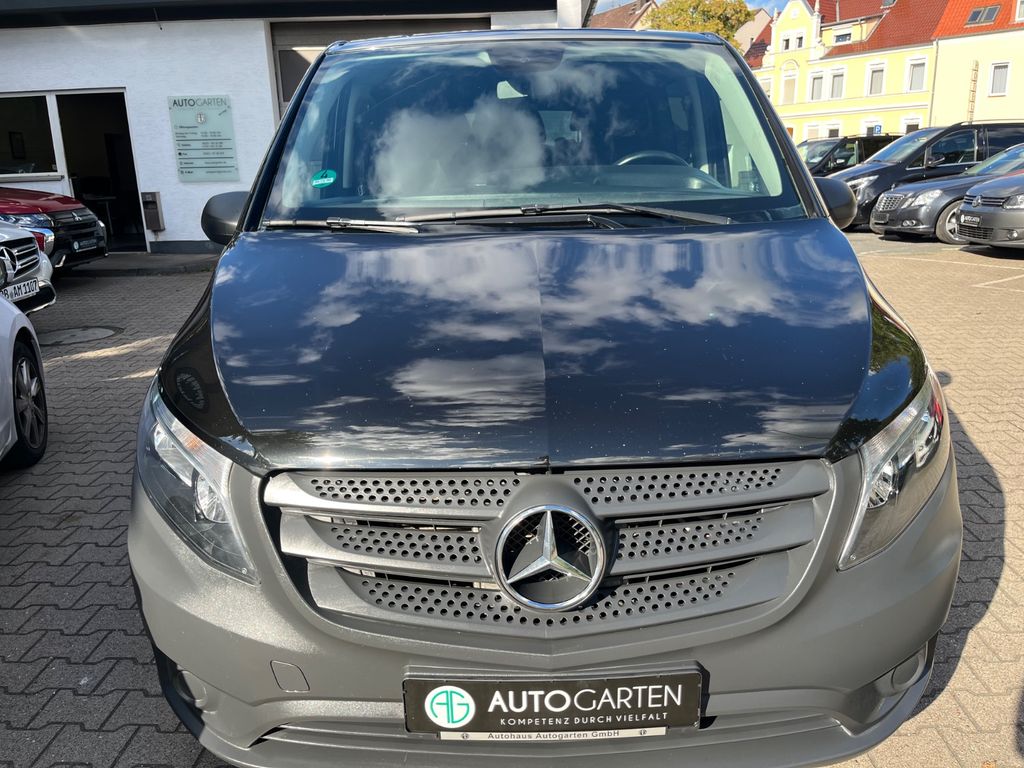 Image of Mercedes-Benz Vito