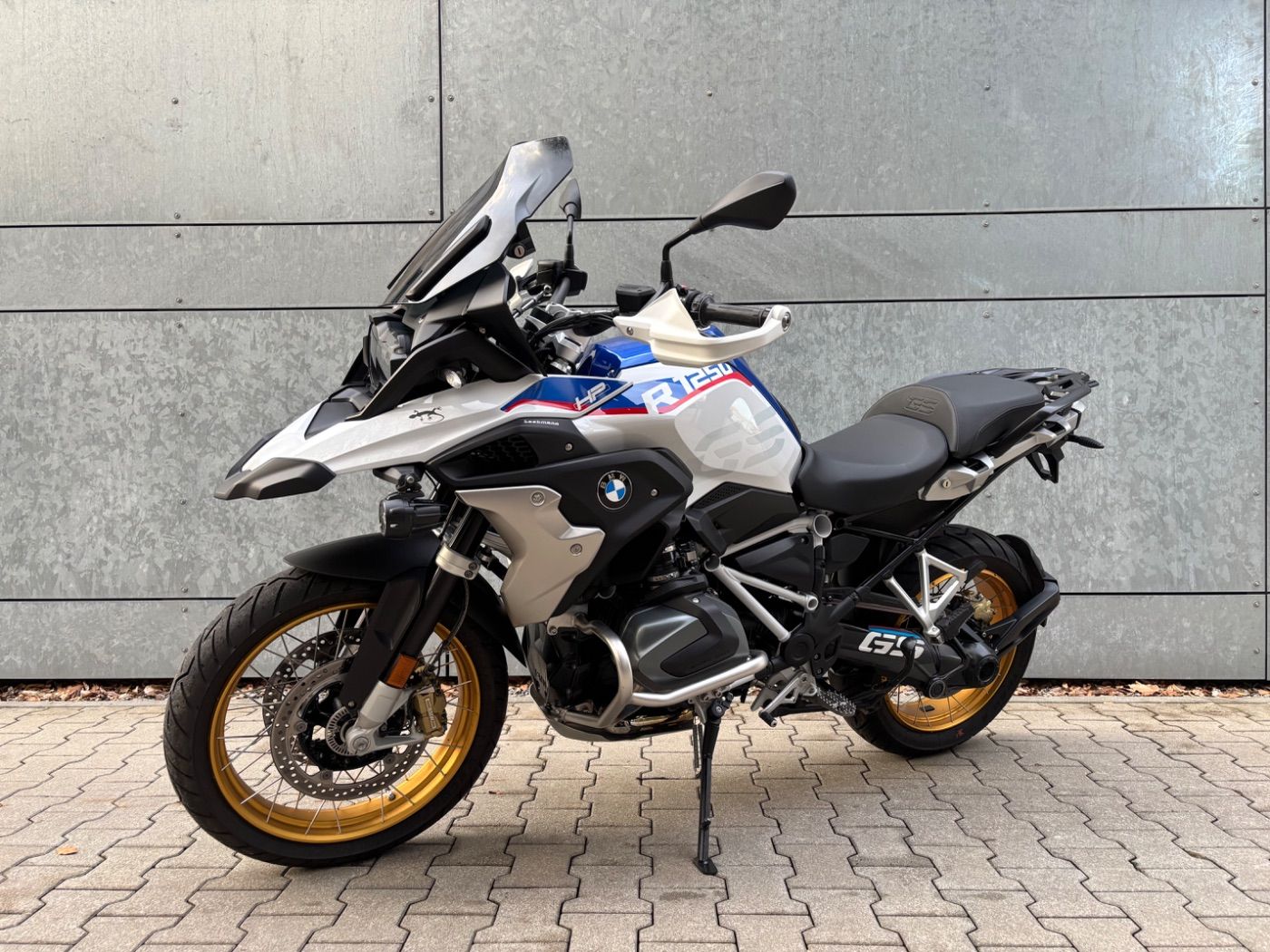 Fahrzeugabbildung BMW R 1250 GS HP 3 Pakete Tieferlegung