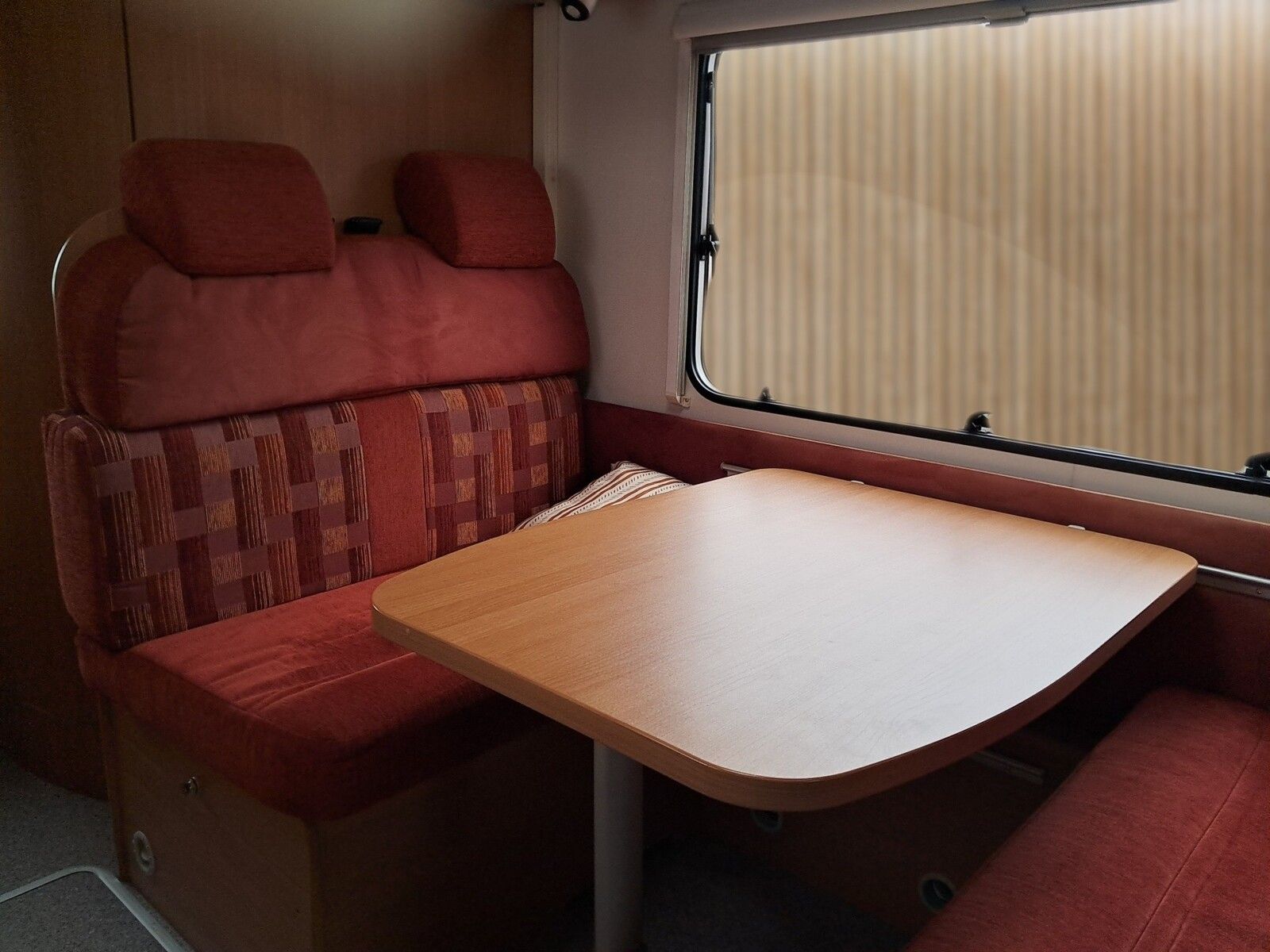 Fahrzeugabbildung Knaus Sun Traveller SunTR 550 D SAT, Markise, RK