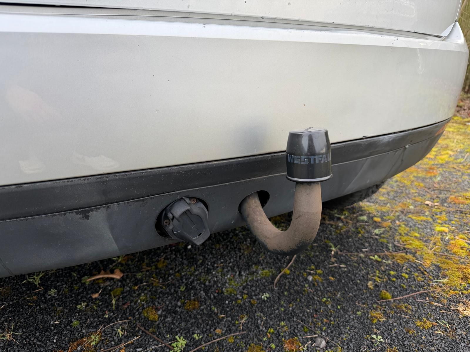 Fahrzeugabbildung Ford FIESTA AMBIENTE 1.3*TÜV NEU*AHK*KLIMA*8-FACH*