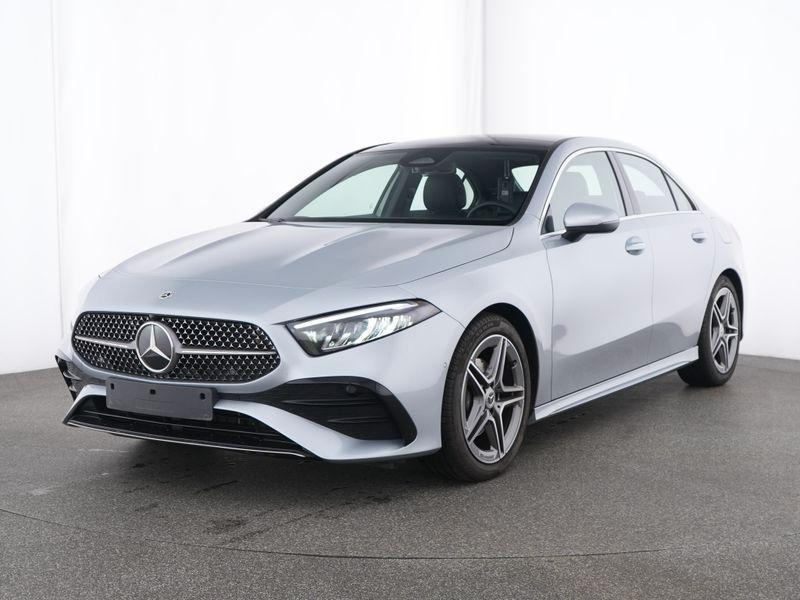 Mercedes-Benz A 200 Limousine AMG Pano+Ambi+Keyless+Kam+Winter