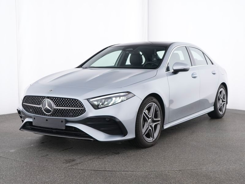 MERCEDES-BENZ A 200 Limousine AMG Pano+Ambi+Keyless+Kam+Winter
