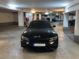 BMW 320d xDrive M Sport Laser H/K HuD Sthzg 19" - BMW 320 Gebrauchtwagen in Krefeld