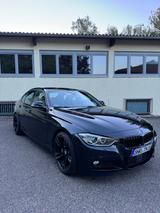 BMW F30 335i Deutsches Fahrzeug  - BMW 335 aus 2012: 335i