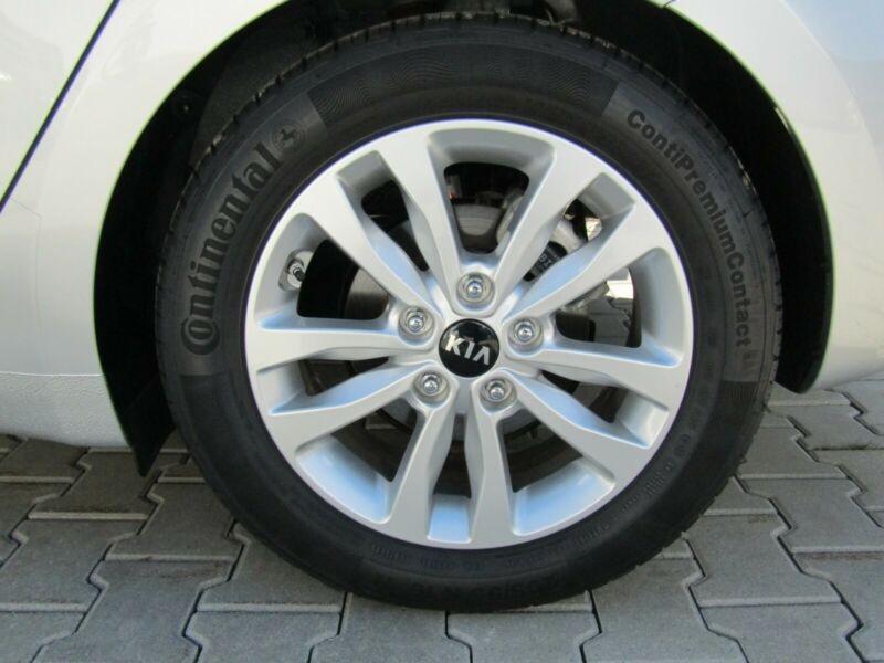 Kia cee'd Sportswagon 1.6 CRDi DCT Spirit NAVI AHK 