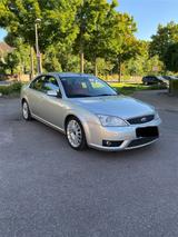 Ford Mondeo st220 - Ford: St220