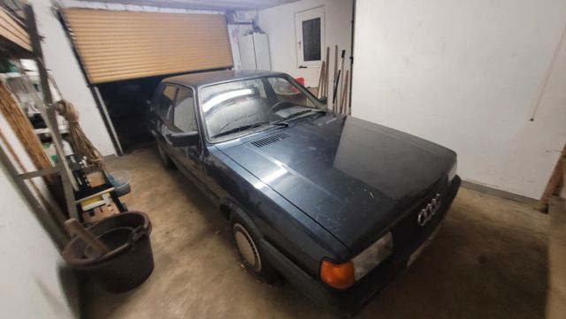 Audi 80