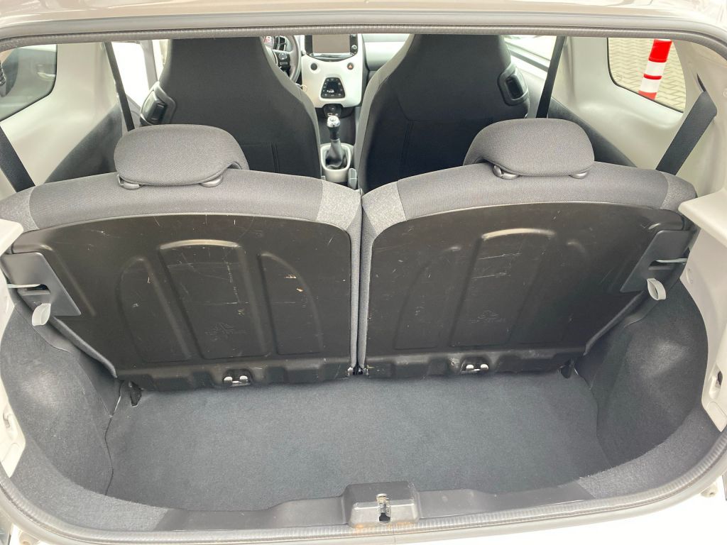 Fahrzeugabbildung Citroën C1 VTi 68 Shine Edition *Klima*Mirrorsceen*Cam*