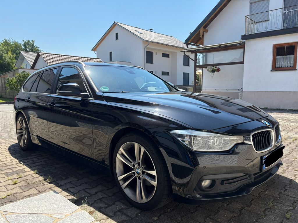 Image of BMW 320