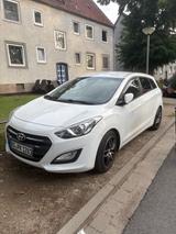 Hyundai i30 blue 1.6 CRDi 81kW Classic Classic - Hyundai i30 Gebrauchtwagen in Braunschweig