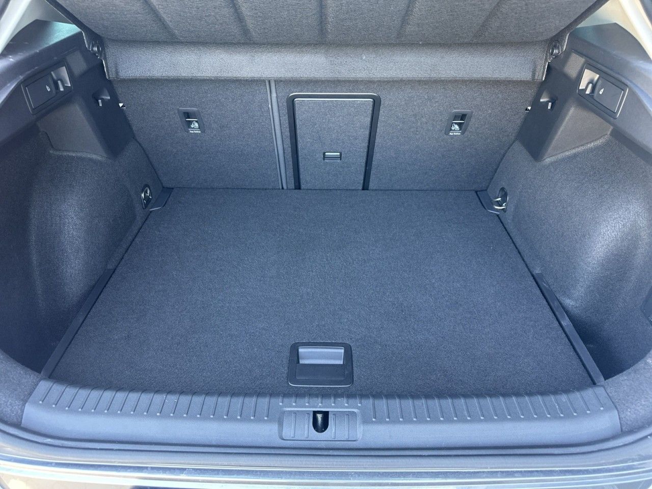 Fahrzeugabbildung CUPRA Formentor 2.0 TDI 6-Gang