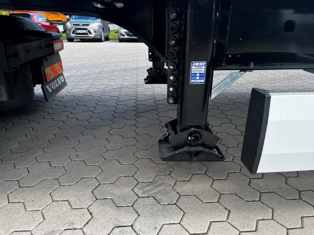 Fahrzeugabbildung Krone SZK 18 Koffer Event Mega-Koffer 2.900 mm Höhe