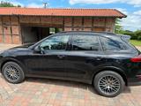Porsche Cayenne Diesel - - Porsche