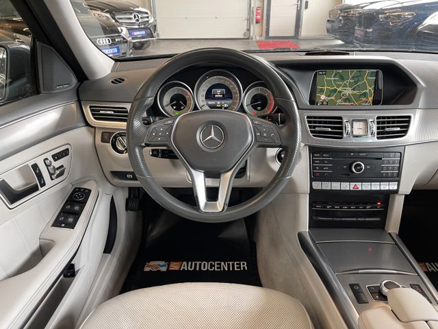 Mercedes-Benz E 350 BlueTec 4Matic Aut*ACC*AHK*NAVI*LEDER*PANO