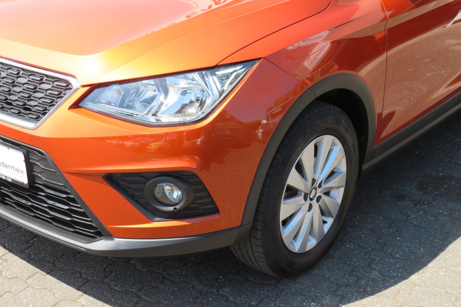 Fahrzeugabbildung SEAT Arona Style DSG PDC APP-CONNECT DAB 1.HAND