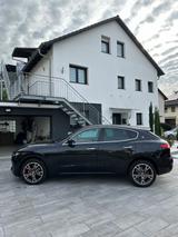Maserati Levante Diesel 3.0 V6 | 8-fach bereift  - Maserati Levante aus 2016