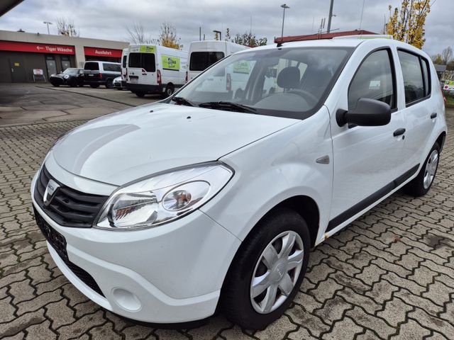 Dacia Sandero Ambiance AHK