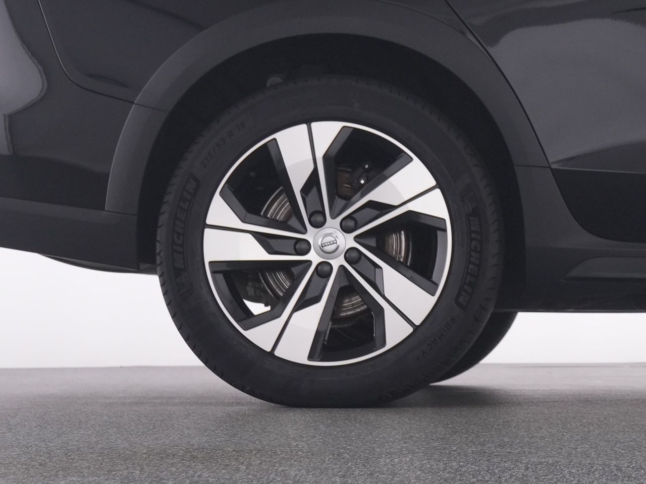 Volvo V60 Cross Country B4 AWD PLUS MET+WINTERPAK+ foto 23