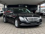 Mercedes-Benz E 200 CGI W212 Limousine *Automatik*Navi*Xenon* - Mercedes-Benz: 212