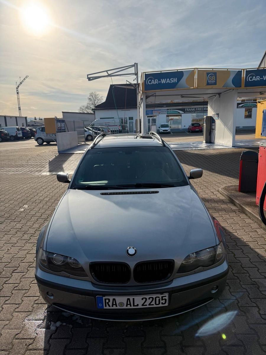 BMW 320 2004 — photo 6