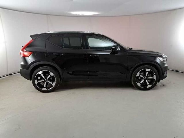 Volvo VOLVO XC40 D3 AWD Geartronic Momentum