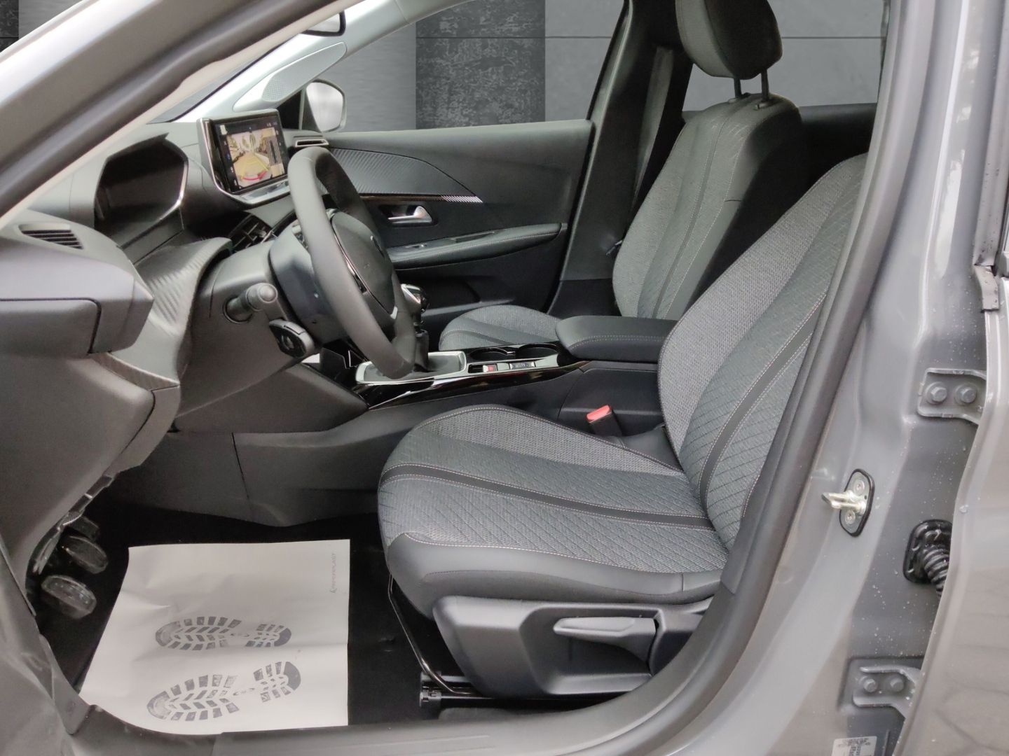 Peugeot 208 - Bild 8