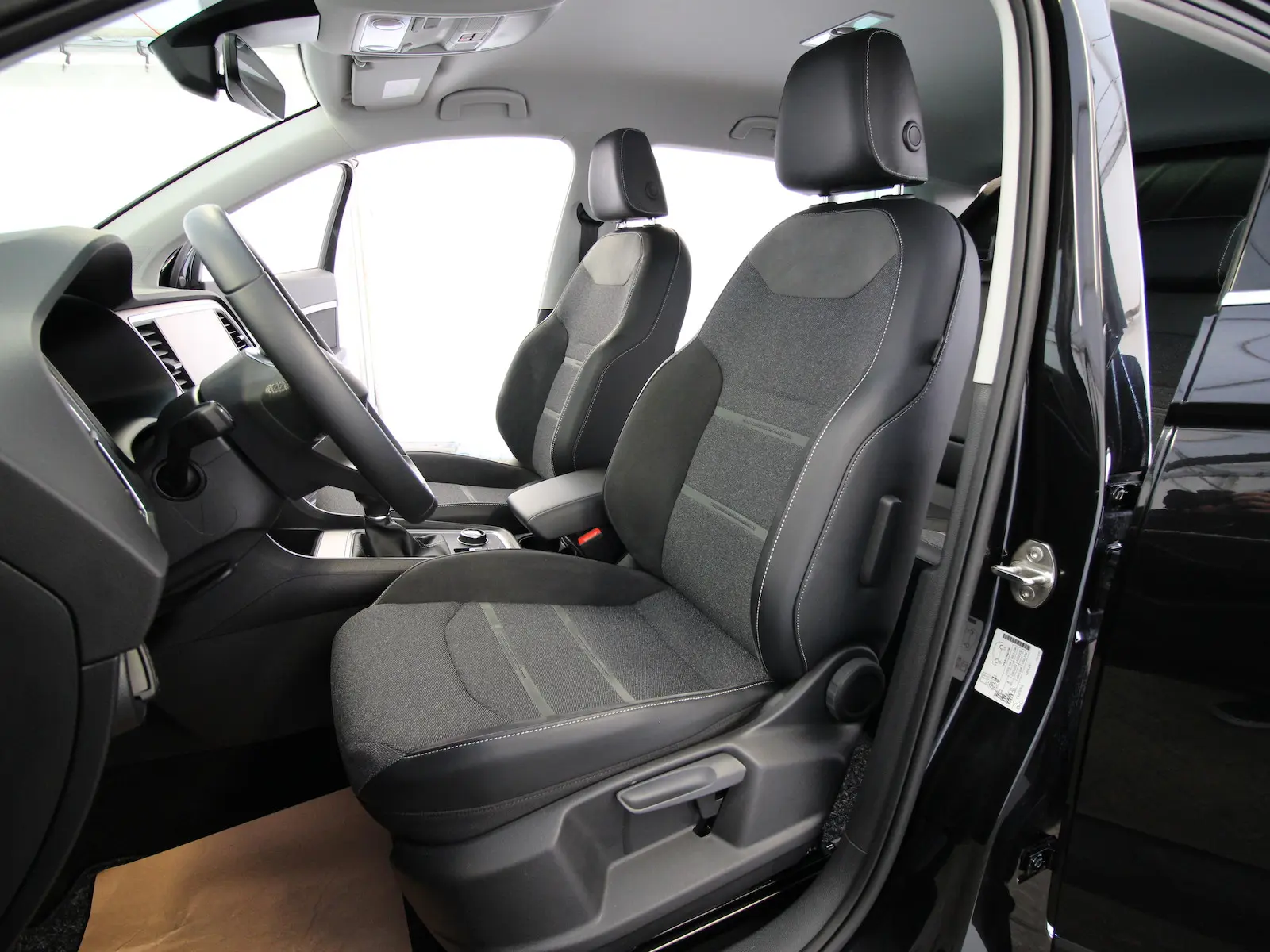 SEAT Ateca 1.5 TSI Xperience NAVI+LED+KAMERA+WINTER, миниатюра 10
