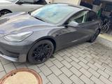 Tesla Model 3 Hinterradantrieb RWD RWD - Tesla Model 3 in Hamm