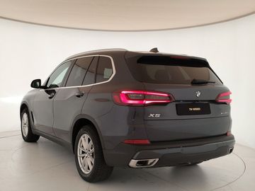 BMW X5 - 6