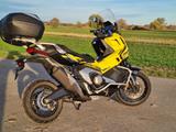 Honda X-ADV - sehr viel Zubehör - wenig Kilometer - gebrauchte Roller