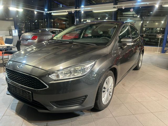 Ford Focus Lim. Trend*1.HAND*KLIMA*SHZ