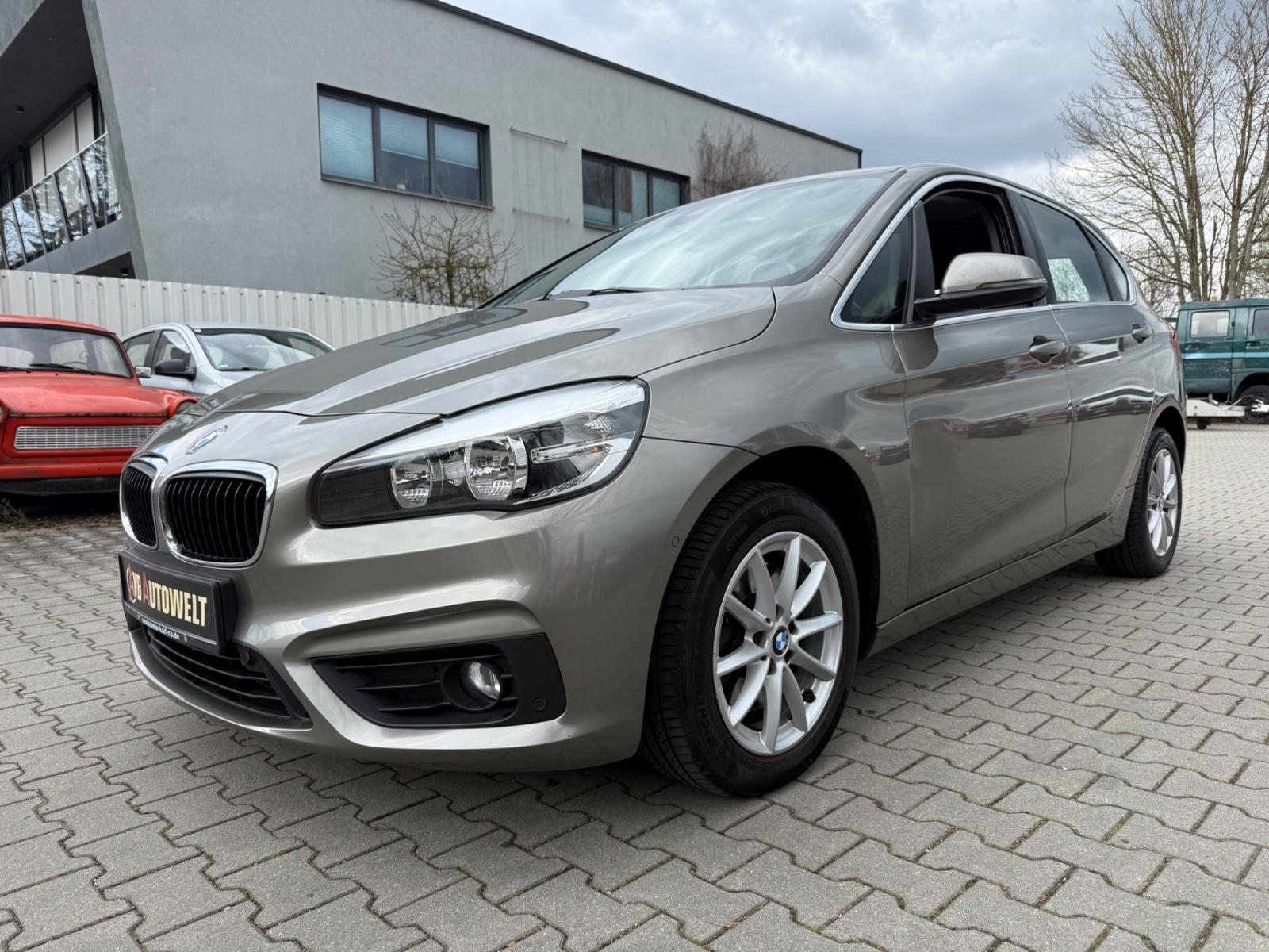 BMW 218 2 Active Tourer 218 i AUTOMATIK * STITZHEIZU