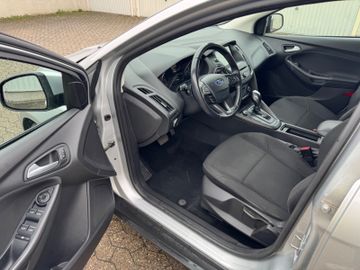 Ford Focus - 10